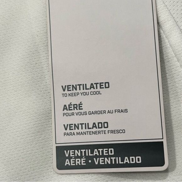 NWT Callaway Brilliant White Ventilated Skort with Opti Dri Size Large - Picture 8 of 13